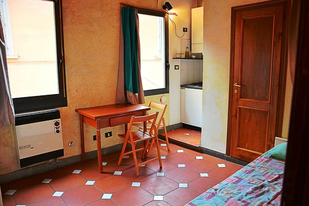 Alessandro'S Small Apartment Florence Exterior photo